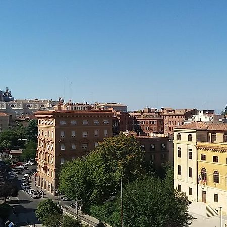 Bed and Breakfast S. Pietro Terrace Рим Екстер'єр фото